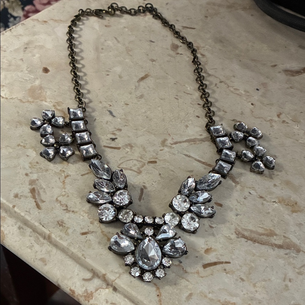 Elegant Silver tone Crystal Necklace